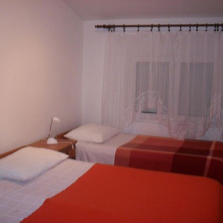 Apartments Mirjana Petrčane Kültér fotó