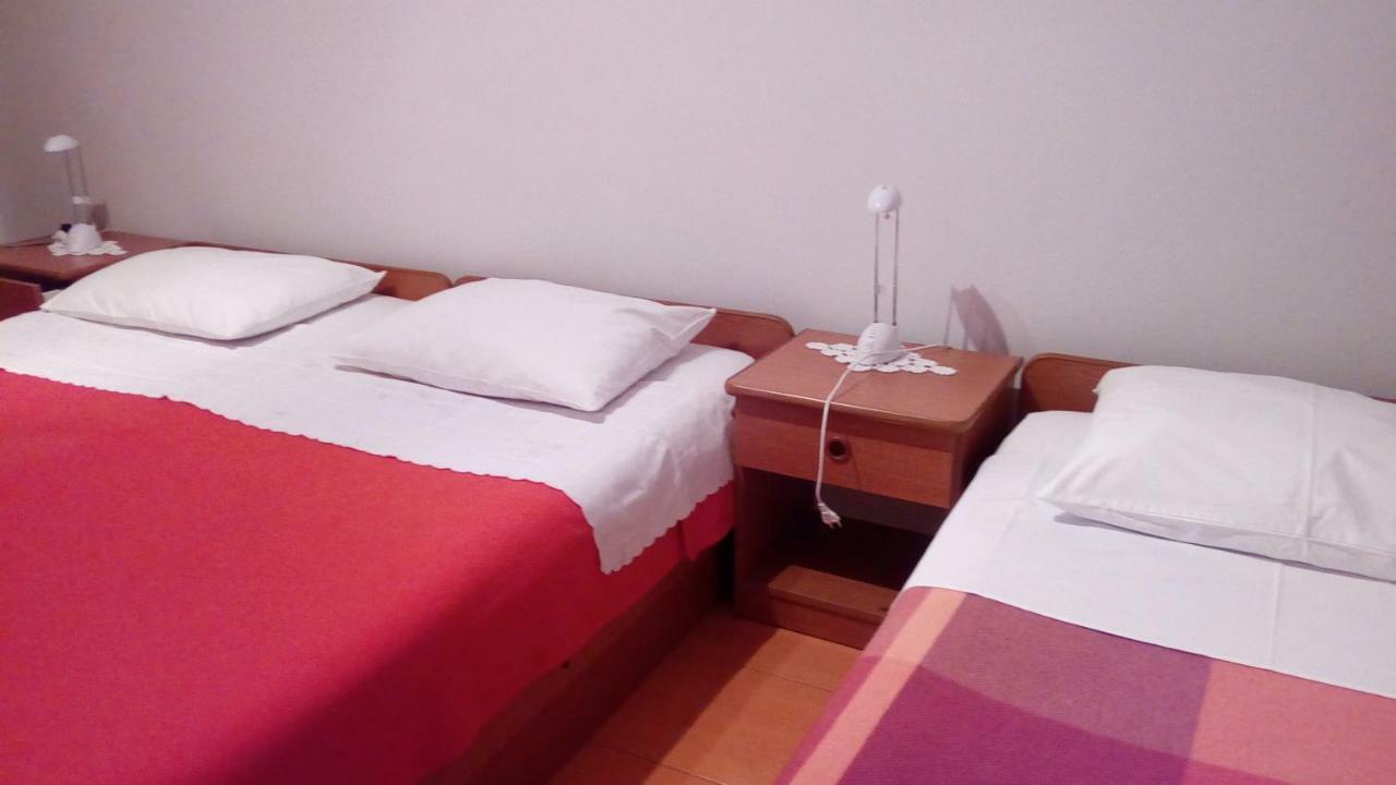 Apartments Mirjana Petrčane Kültér fotó